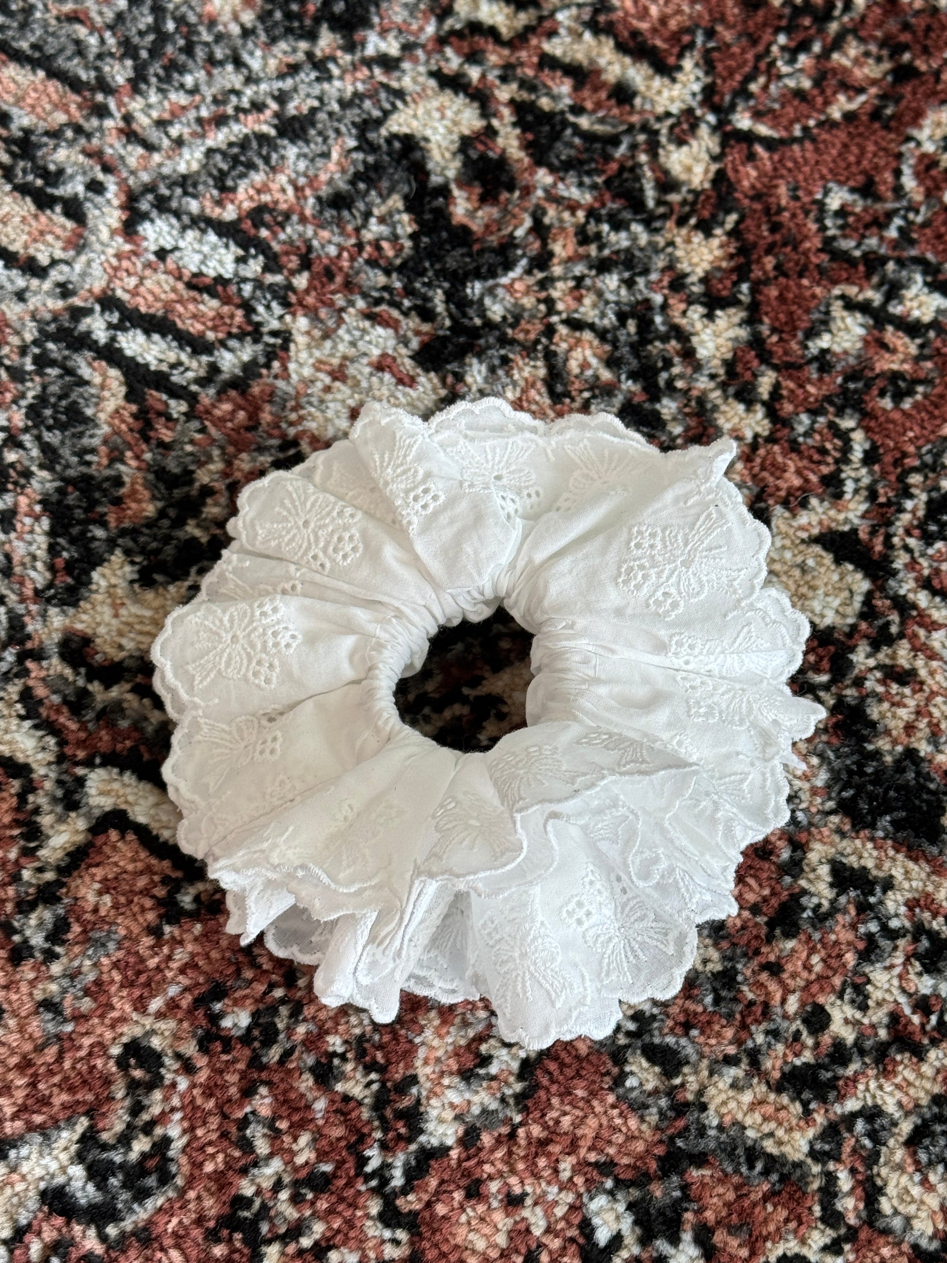 White Lace Scrunchies