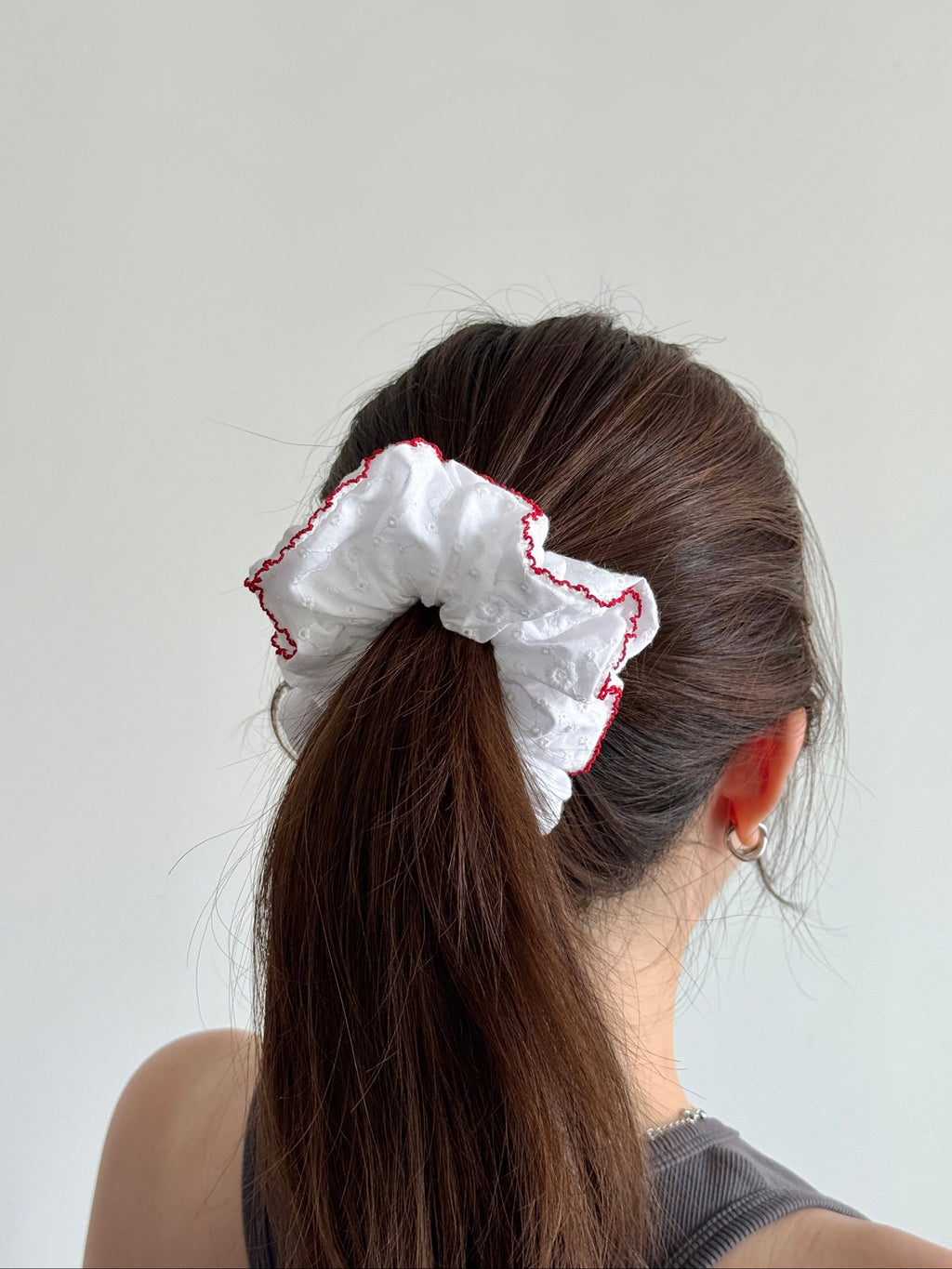 Red Line White Scrunchies