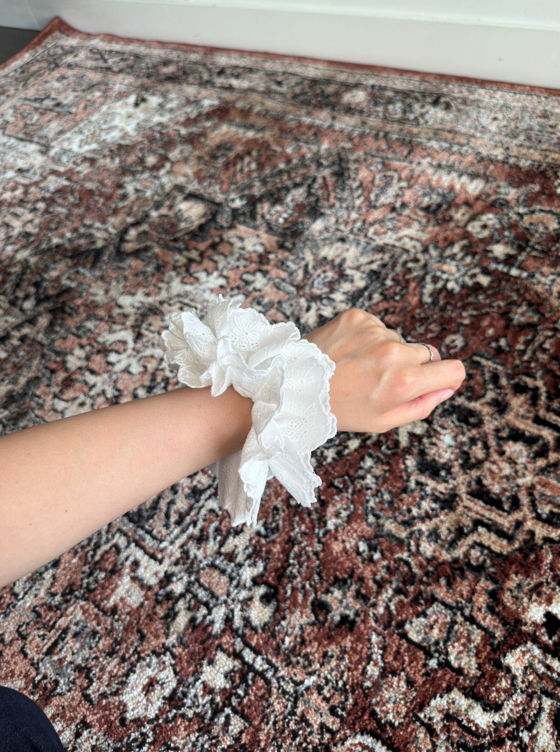 White Lace Scrunchies